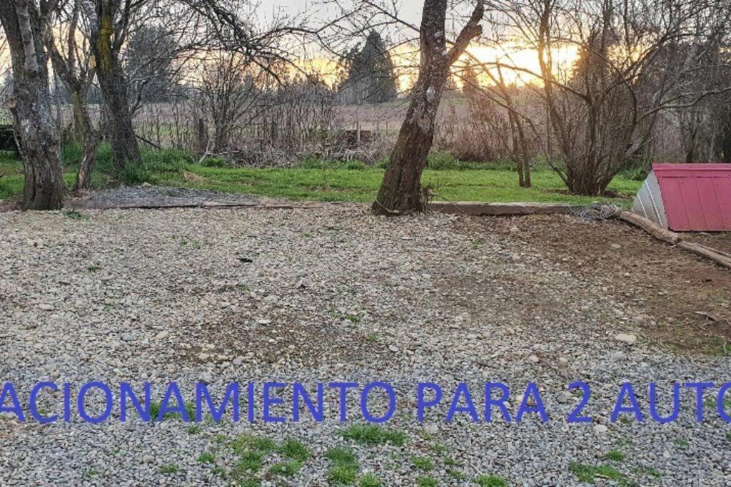 Agradable Cabana Campestre A 7 Minutos De Casa de férias *